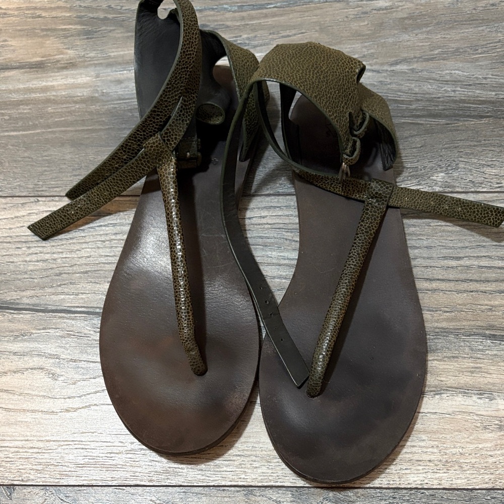 Brunello Cucinelli green leather  Sandals 9/39